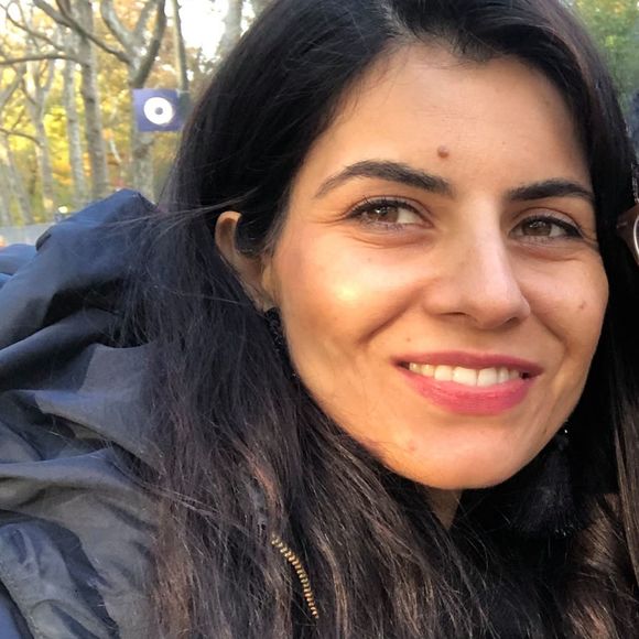 Meet your Posher, Asma - Picture 1 of 1